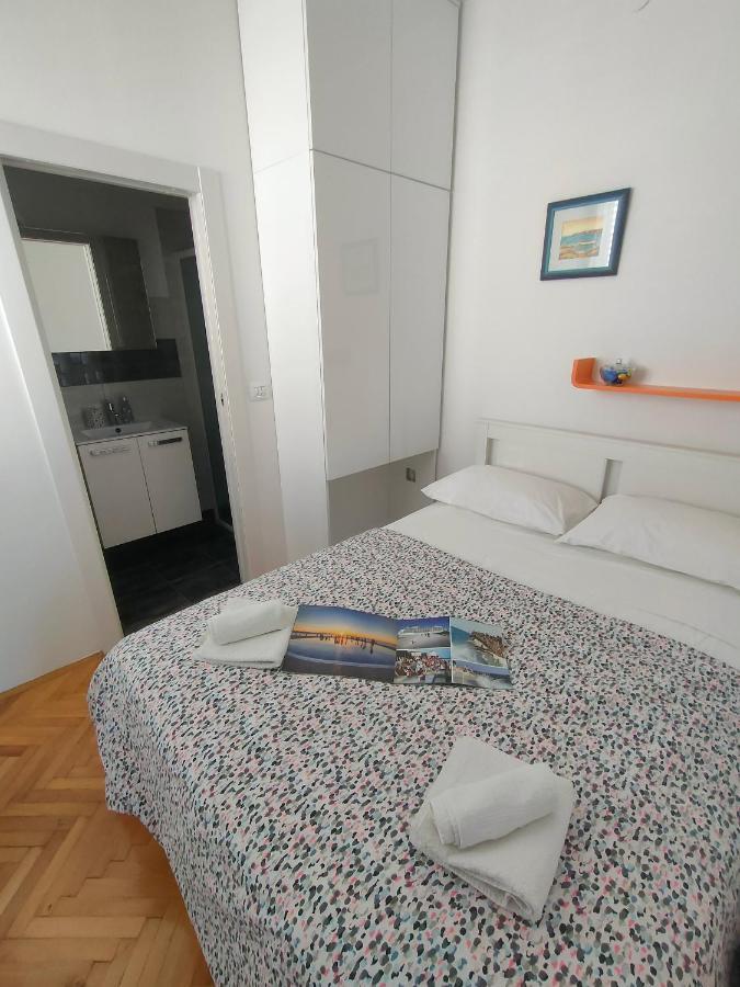 The Nice Dreams Studio Apartment Zára Kültér fotó