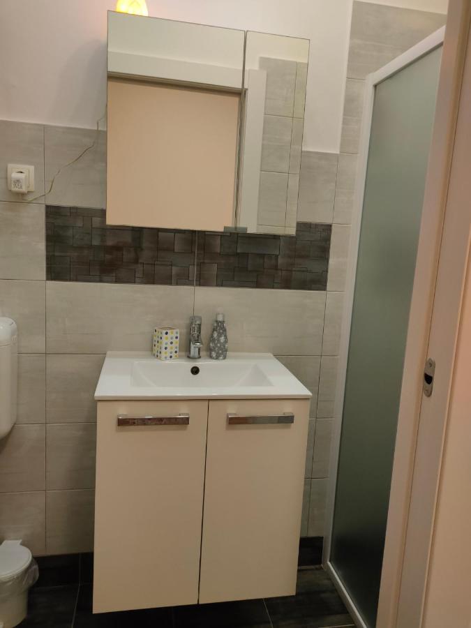 The Nice Dreams Studio Apartment Zára Kültér fotó